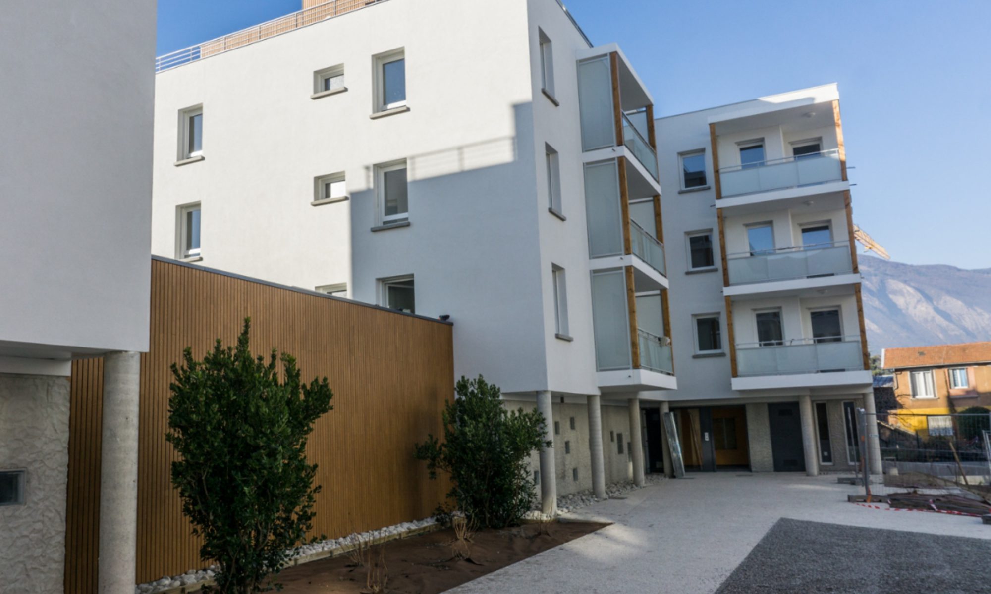 Colocation flatsharing/shared apartment Wohngemeinschaft Grenoble ?